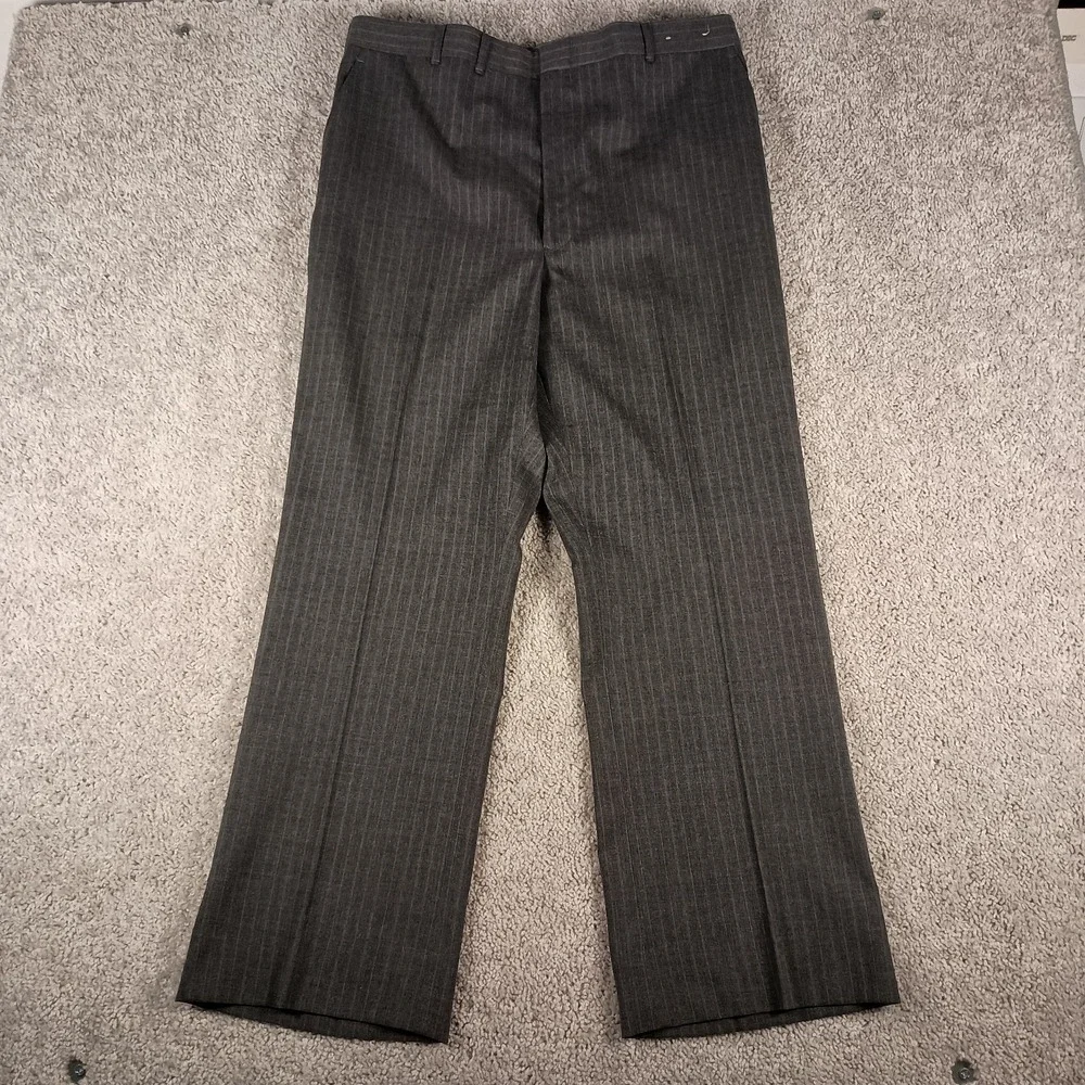 Vintage David Barry 42R 36x29 Men's Suit Grey 4 Color Pinstripe Wool Blend